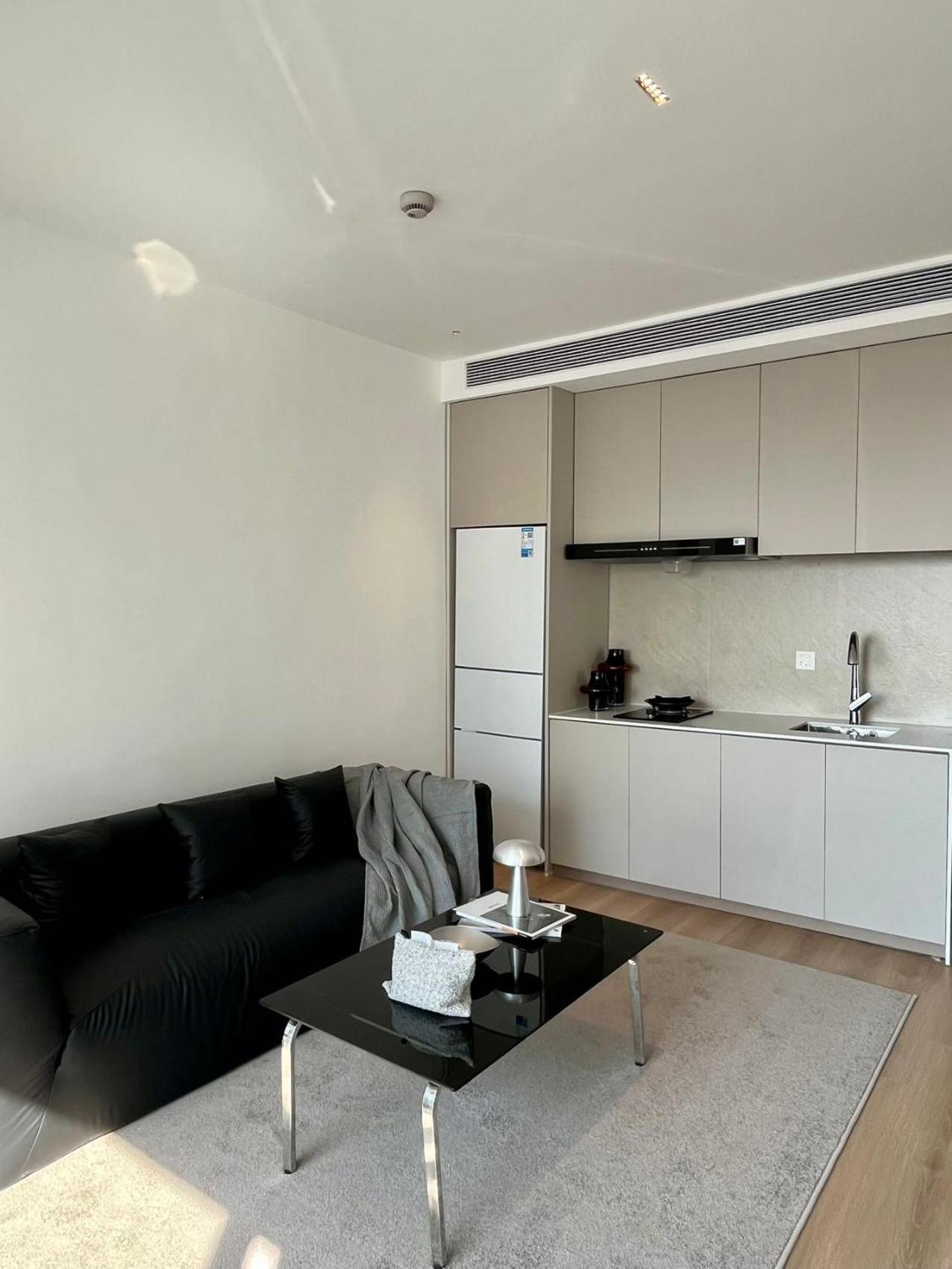 Sunny Abode B Newly Renovated Near Xintiandi And Tianzifang Xangai